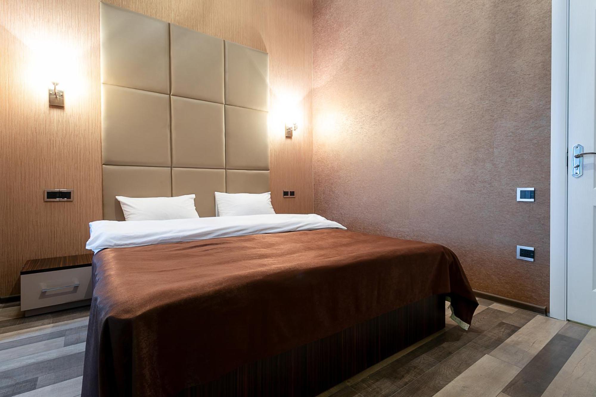 Garden Inn Nizami Hotel Баку Экстерьер фото