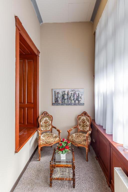 Garden Inn Nizami Hotel Баку Экстерьер фото
